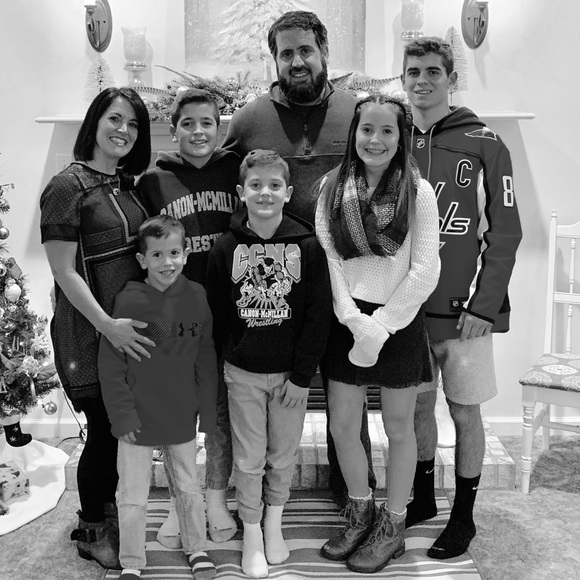 Meet your Posher, Erica - Picture 2 of 2